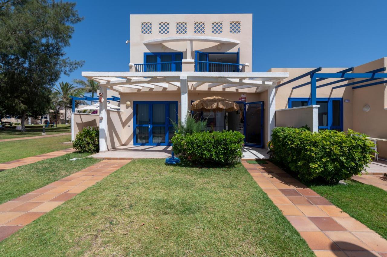 Apartamentos Playa Feliz プラヤ・デル・イングレス エクステリア 写真