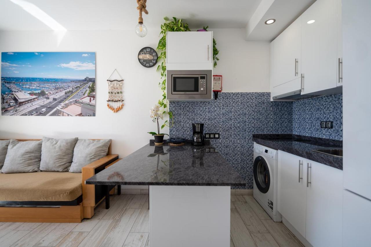 Apartamentos Playa Feliz プラヤ・デル・イングレス エクステリア 写真