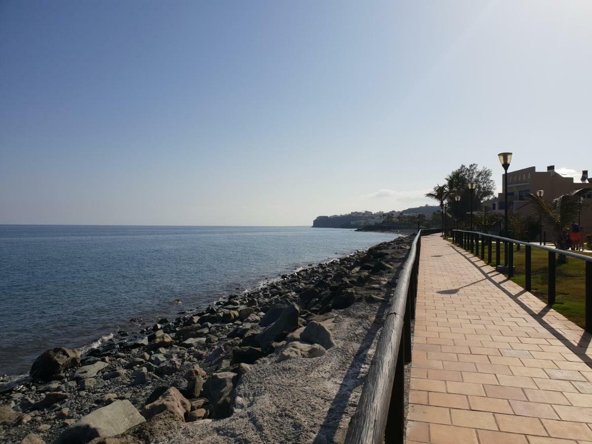 Apartamentos Playa Feliz プラヤ・デル・イングレス エクステリア 写真