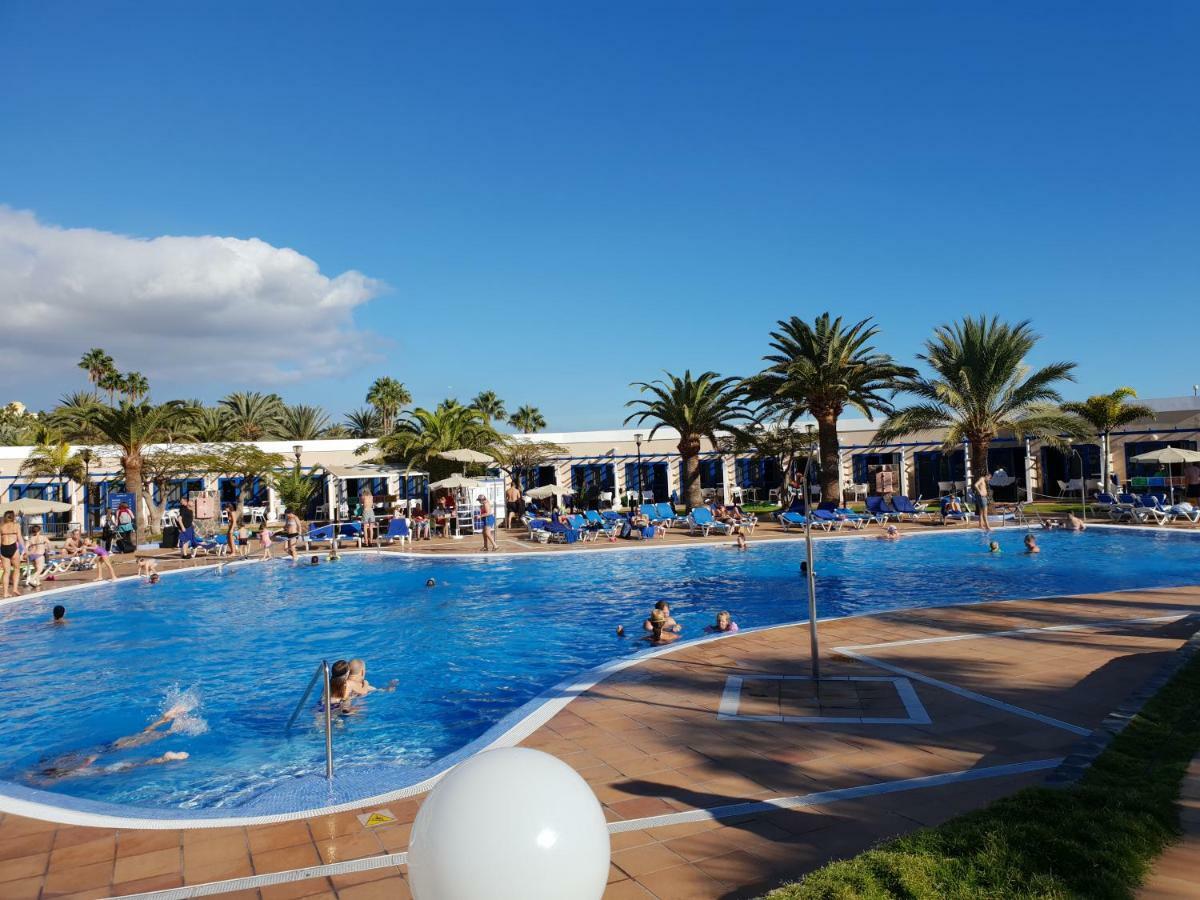Apartamentos Playa Feliz プラヤ・デル・イングレス エクステリア 写真